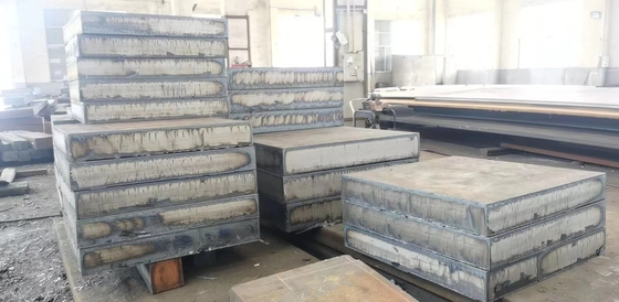 Il piatto delicato del nero dello strato S235 S275jr del acciaio al carbonio Ss400 ha galvanizzato 2500mm