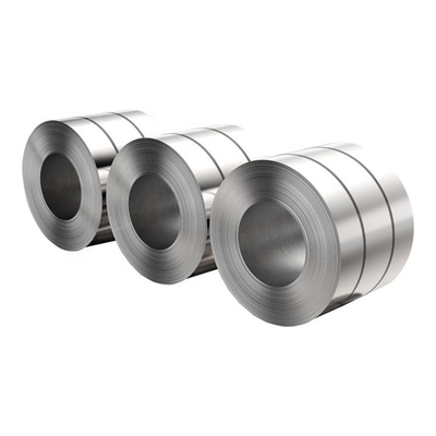 La striscia lucidata della bobina di acciaio inossidabile ha perforato SS304 316 430 rivestimento del grado 2B laminato a caldo
